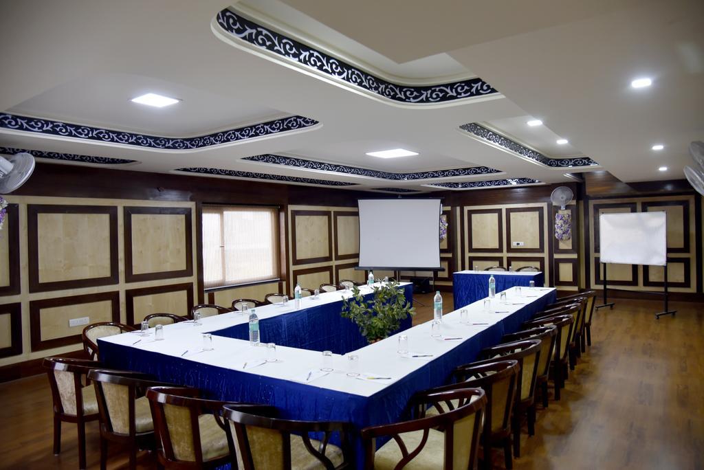 Hotel Simran Pride, Raipur Exterior photo