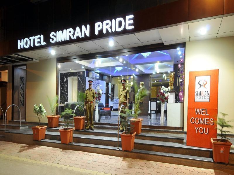 Hotel Simran Pride, Raipur Exterior photo