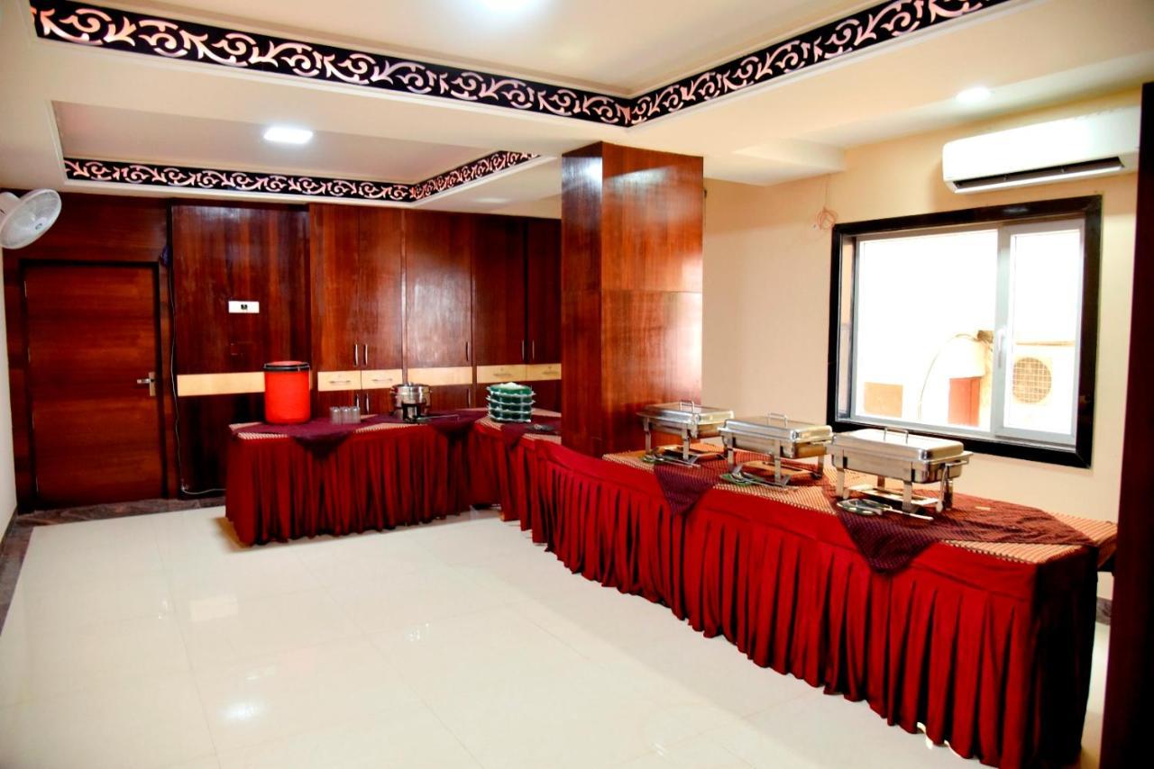 Hotel Simran Pride, Raipur Exterior photo