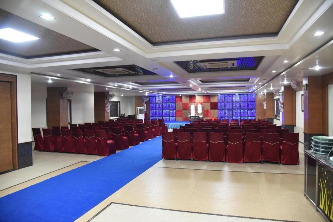 Hotel Simran Pride, Raipur Exterior photo