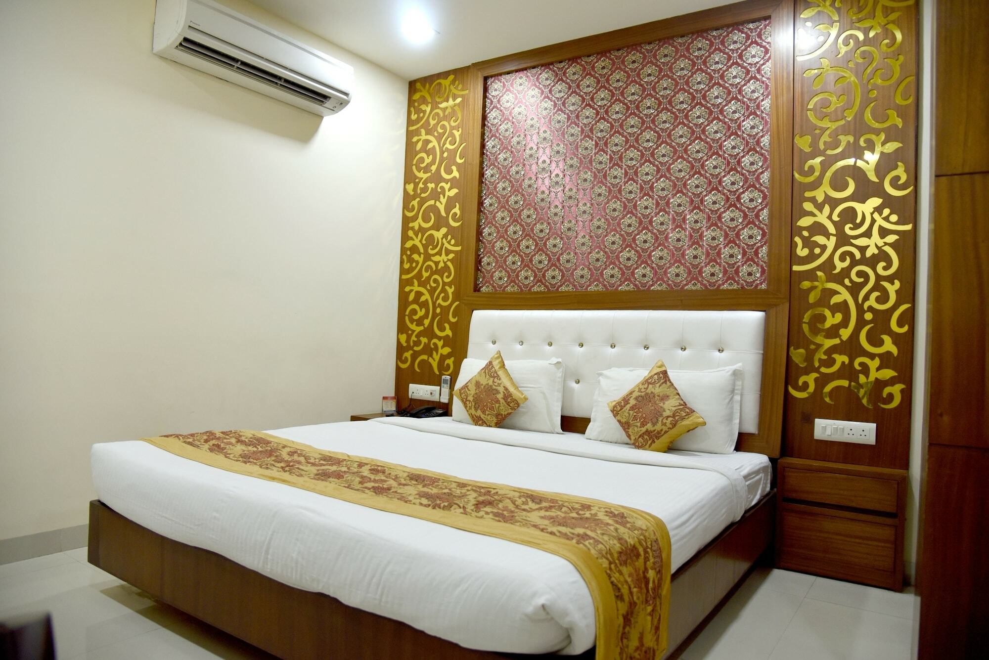 Hotel Simran Pride, Raipur Exterior photo